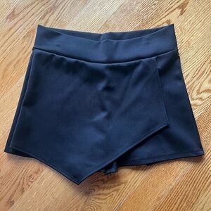 Girls Skort Size M